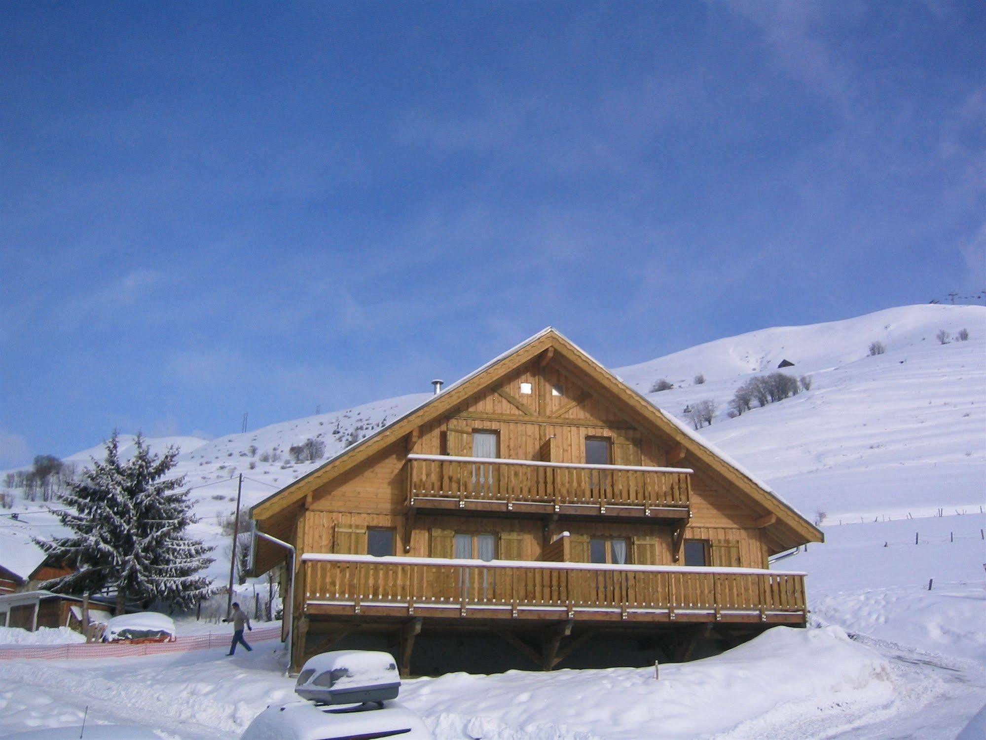 La Chal Madame Vacances Appartements Et Chalets La Fontaine Du Roi מראה חיצוני תמונה